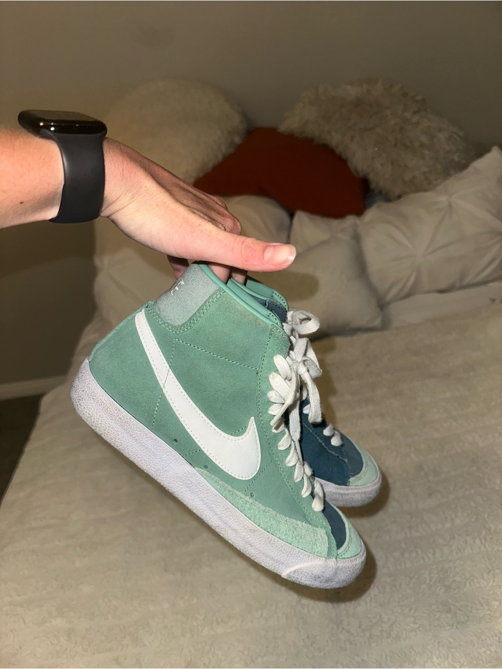Nike High-Top Sneakers in Teal and Mint